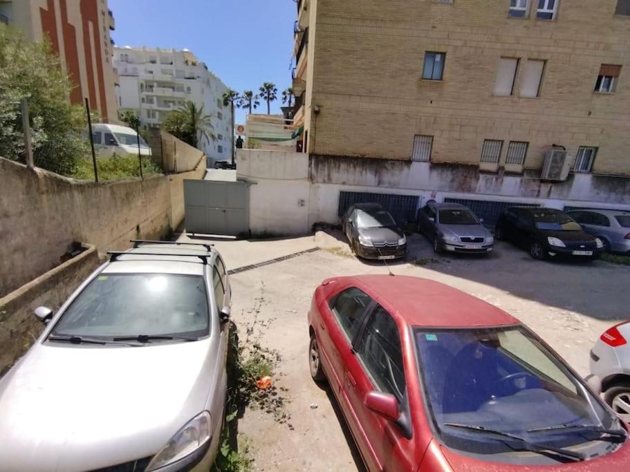 Bonito Piso Recien Reformado Con Zona De Parking Apartment Almunecar Luaran gambar
