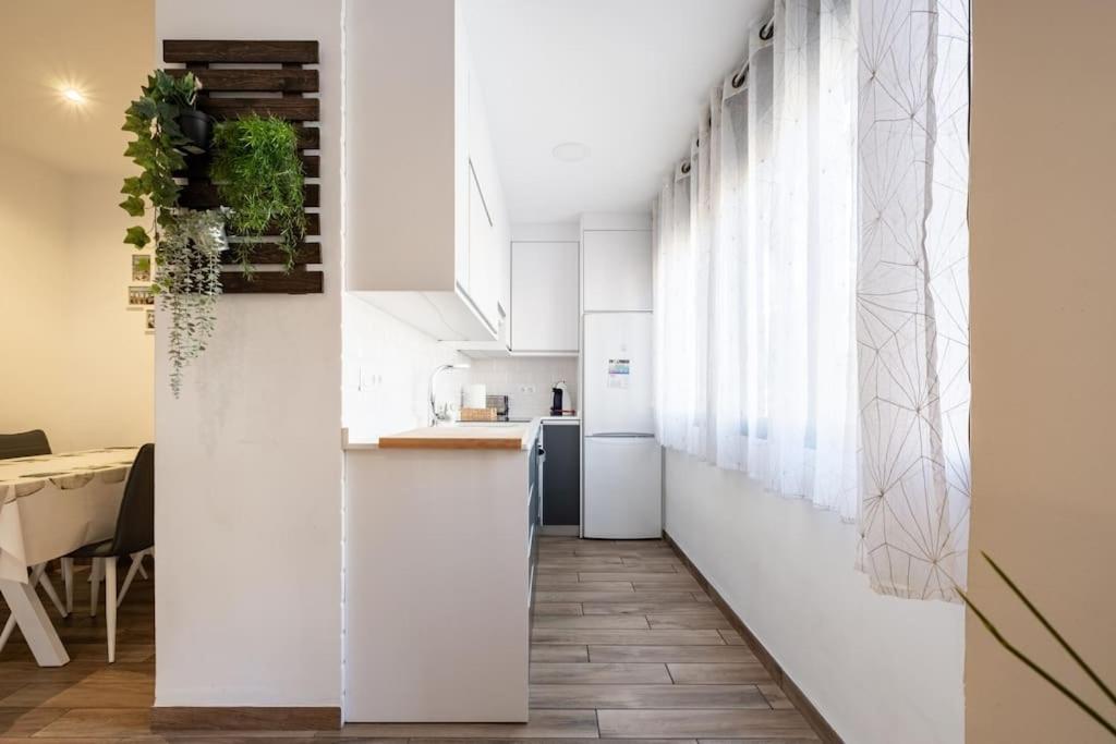 Bonito Piso Recien Reformado Con Zona De Parking Apartment Almunecar Luaran gambar