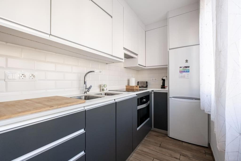 Bonito Piso Recien Reformado Con Zona De Parking Apartment Almunecar Luaran gambar