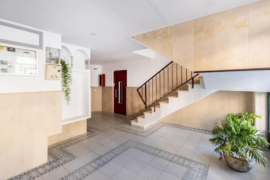Bonito Piso Recien Reformado Con Zona De Parking Apartment Almunecar Luaran gambar