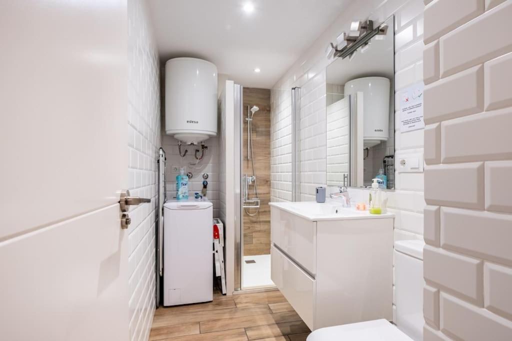 Bonito Piso Recien Reformado Con Zona De Parking Apartment Almunecar Luaran gambar